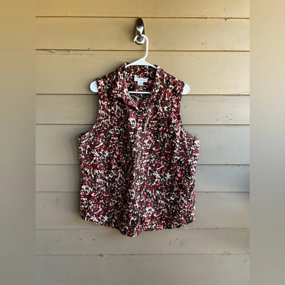 Liz Claiborne sleeveless button down shirt - Size XL - Cotton + Linen , Summer